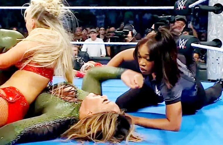 WWE Referee Acknowledges SmackDown Botch