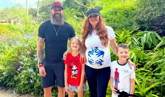 Former WWE Diva Shares Her Family’s Gender Reveal Happiness