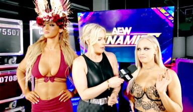 Megan Bayne’s Locker Room Mirror Selfie Will Leave You Speechless