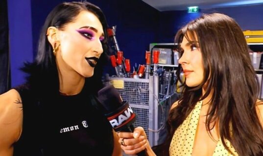 Cathy Kelley Steals The Halloween Spotlight With Her Jaw-Dropping Rhea Ripley Costume