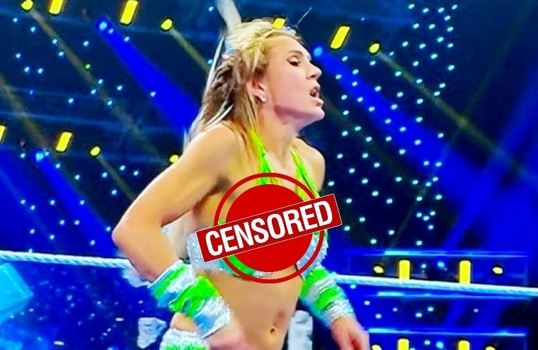 Charlotte Flair Acknowledges Her Wardrobe Malfunction During SmackDown
