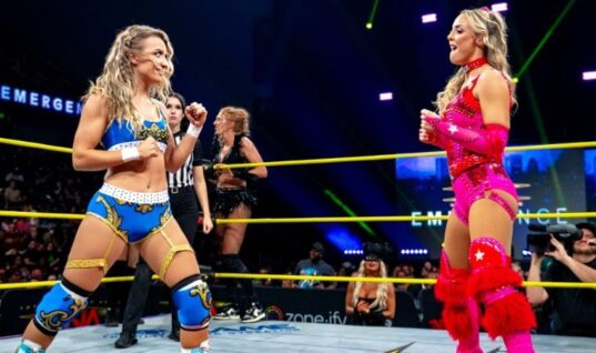 TNA Knockout Xia Brookside Slays In Jaw-Dropping Christmas Photo Drop