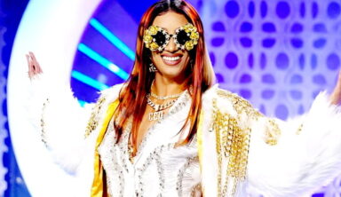 Mercedes Moné Claps Back At Fan Calling Her ‘Out of Touch’ Over Premium Text Service