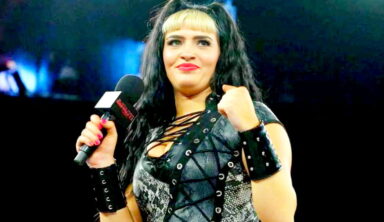 Steph De Lander Shows Off Her Bruised Chest After First Singles Match In Two Years